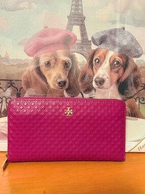 Tory Burch Marion Embossed Continental Wallet - Fuchsia EUC